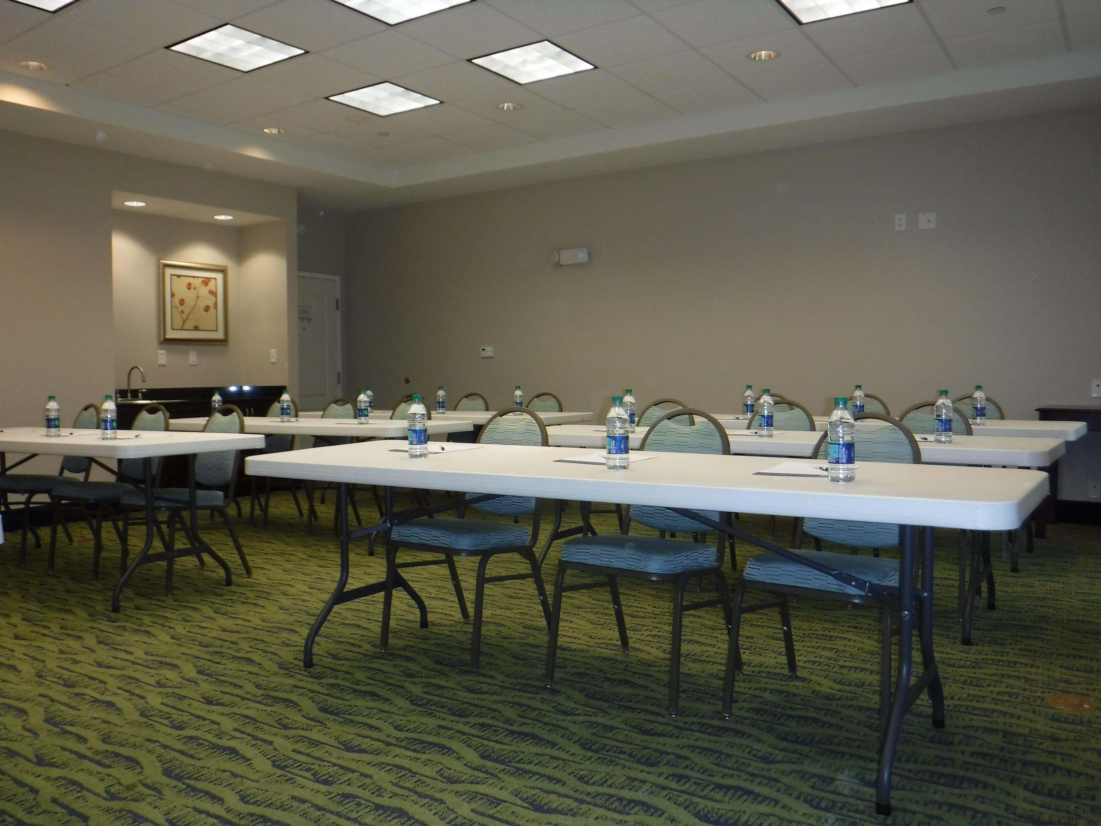 Holiday Inn Express West Jefferson By Ihg Exterior foto