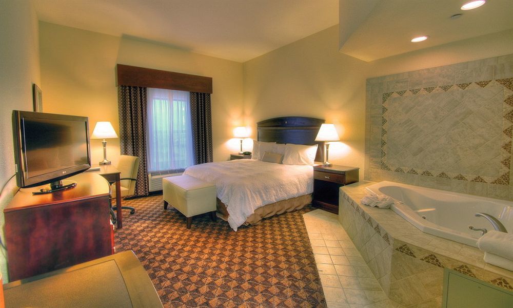 Holiday Inn Express West Jefferson By Ihg Quarto foto